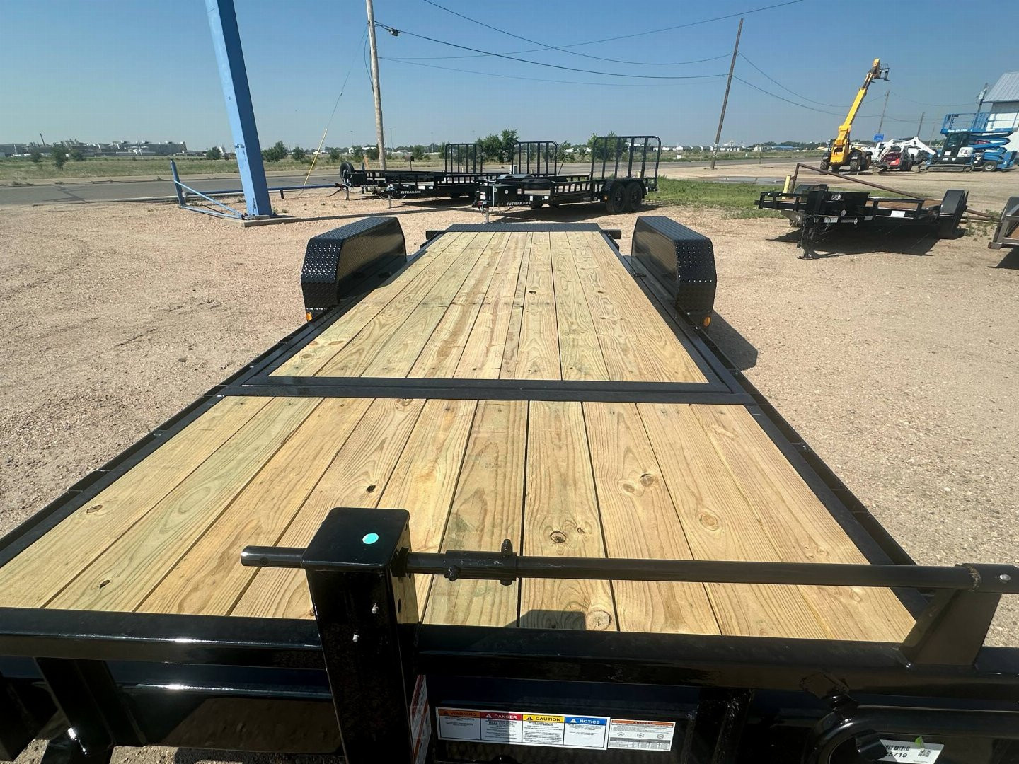 New 2026 PJ 20' Channel Equipment Tilt (T6)