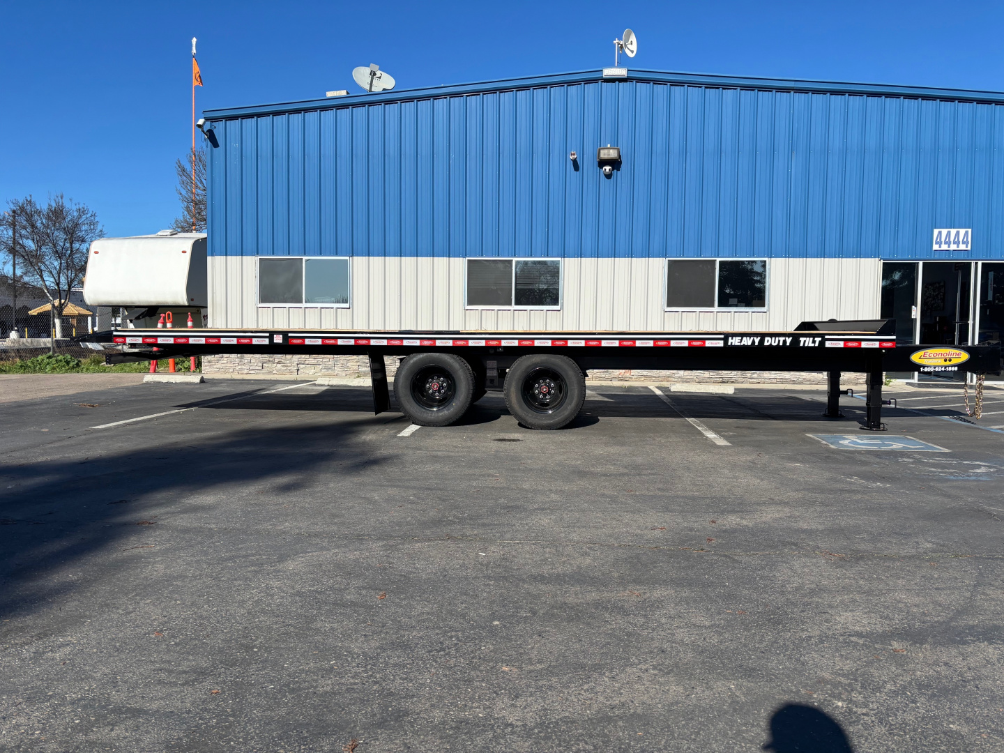 New 2025 Econoline Heavy Duty Tilt Equipment Trailer