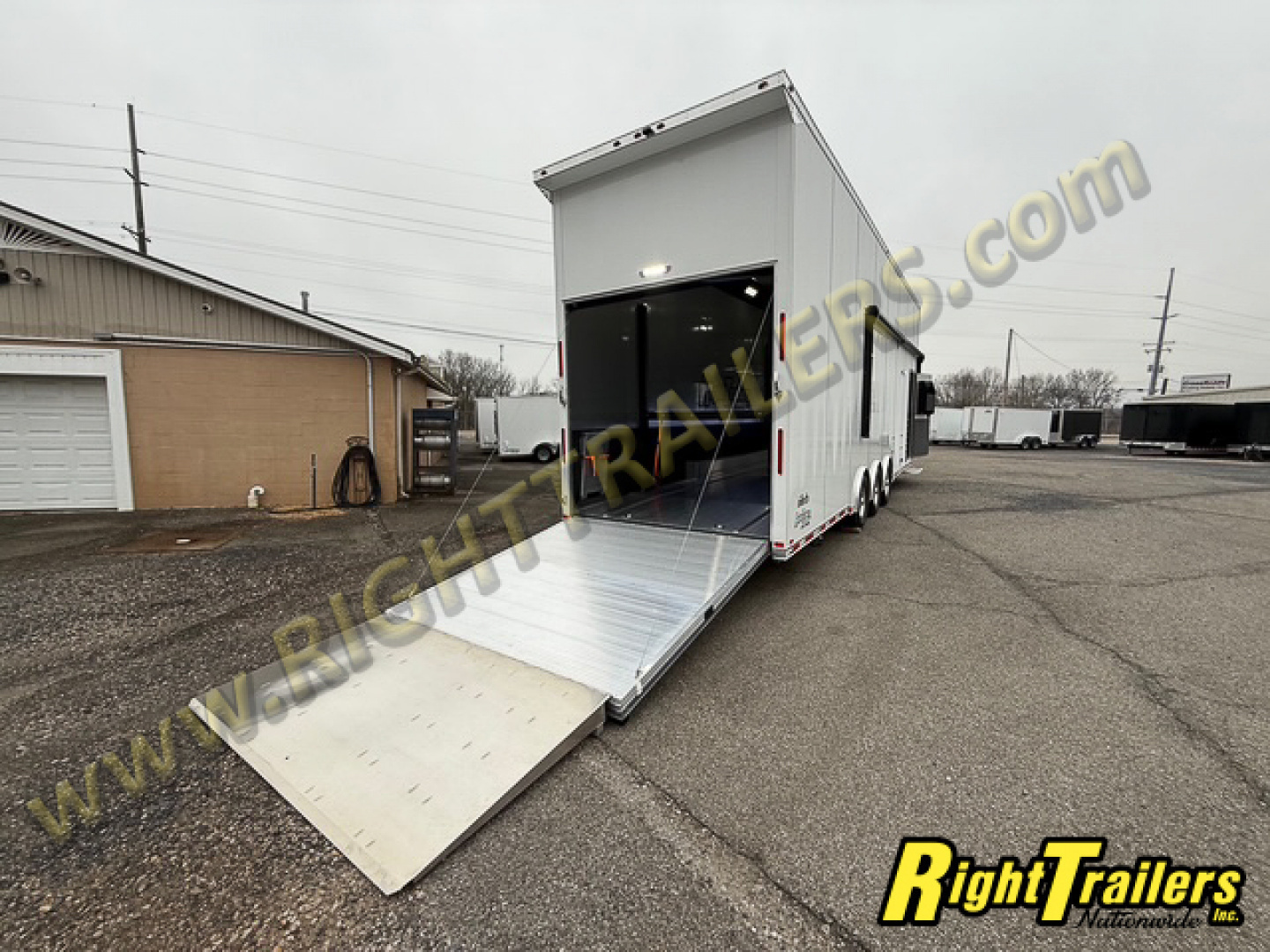 New 2026 8.5X32 iNTech STACKER