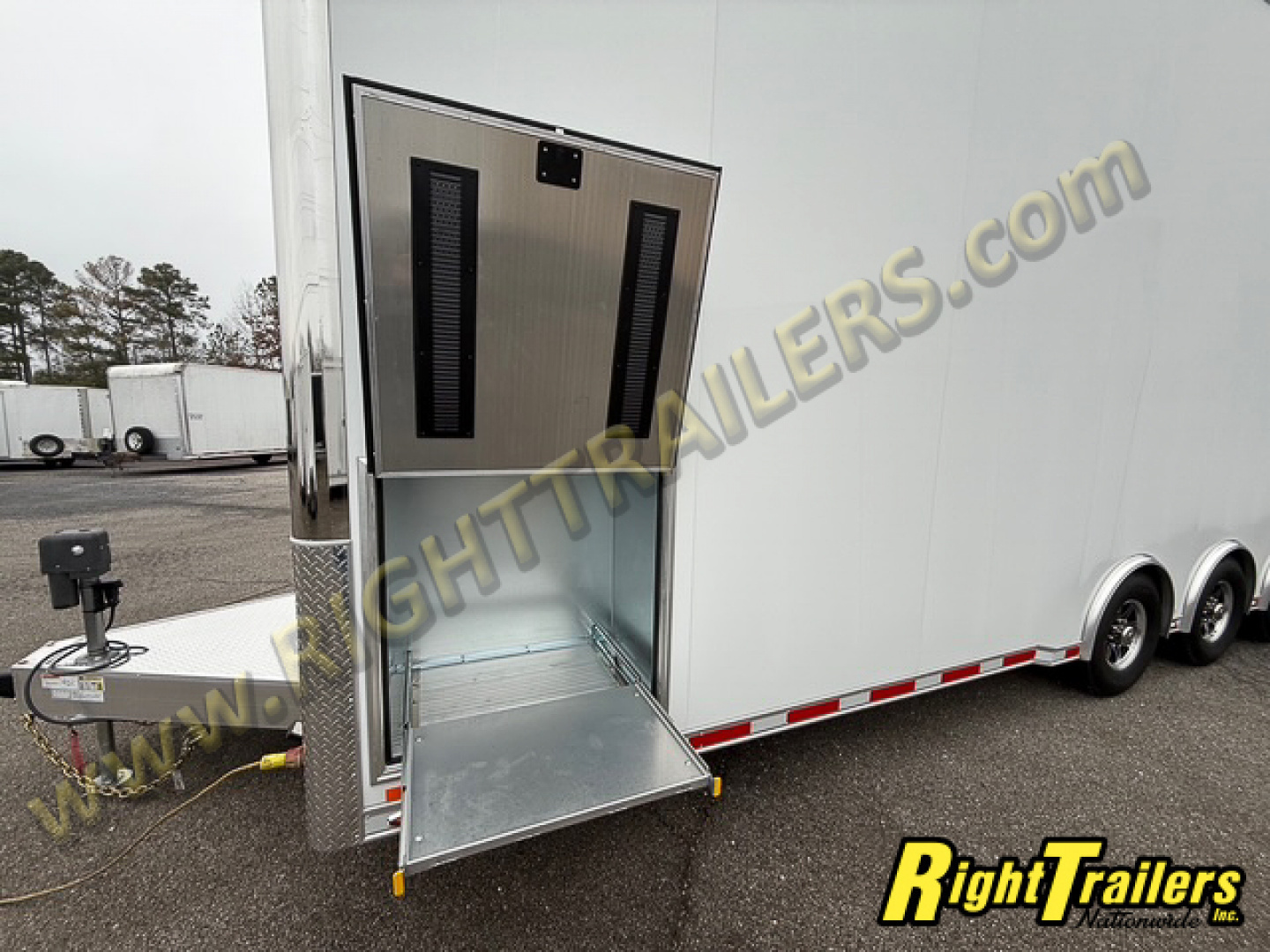 New 2026 8.5X32 iNTech STACKER
