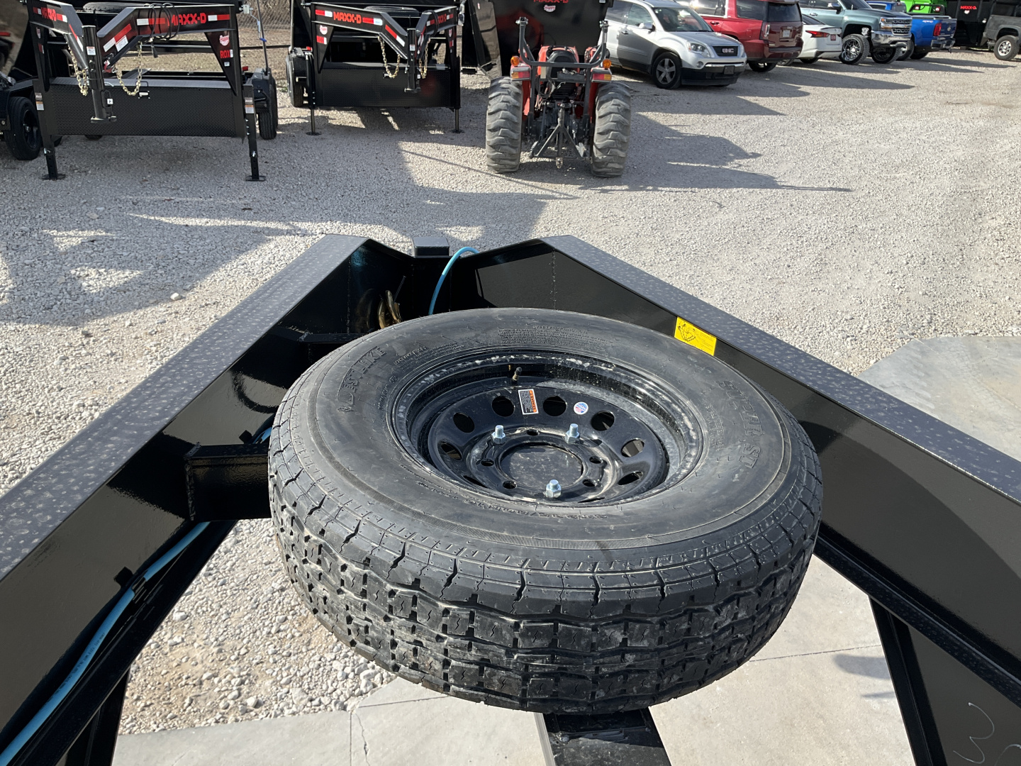 New 2026 Big Tex 102"x30' GN Tandem Axle Flatbed – 14GN