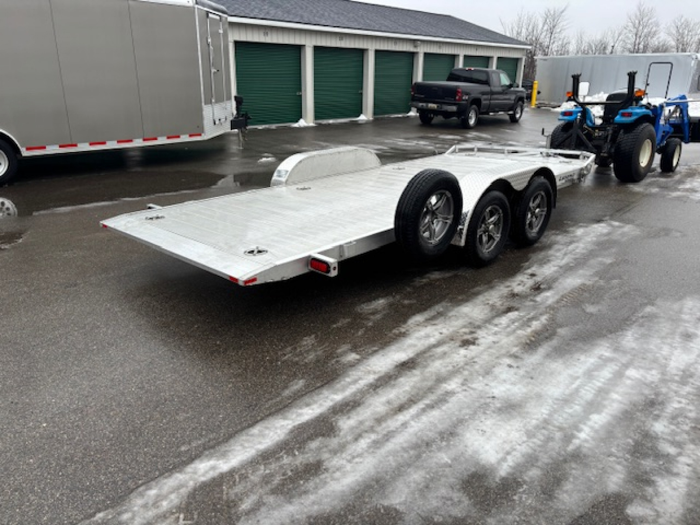 Used 2022 Legend 7x20 7K Equipment Trailer Tilt