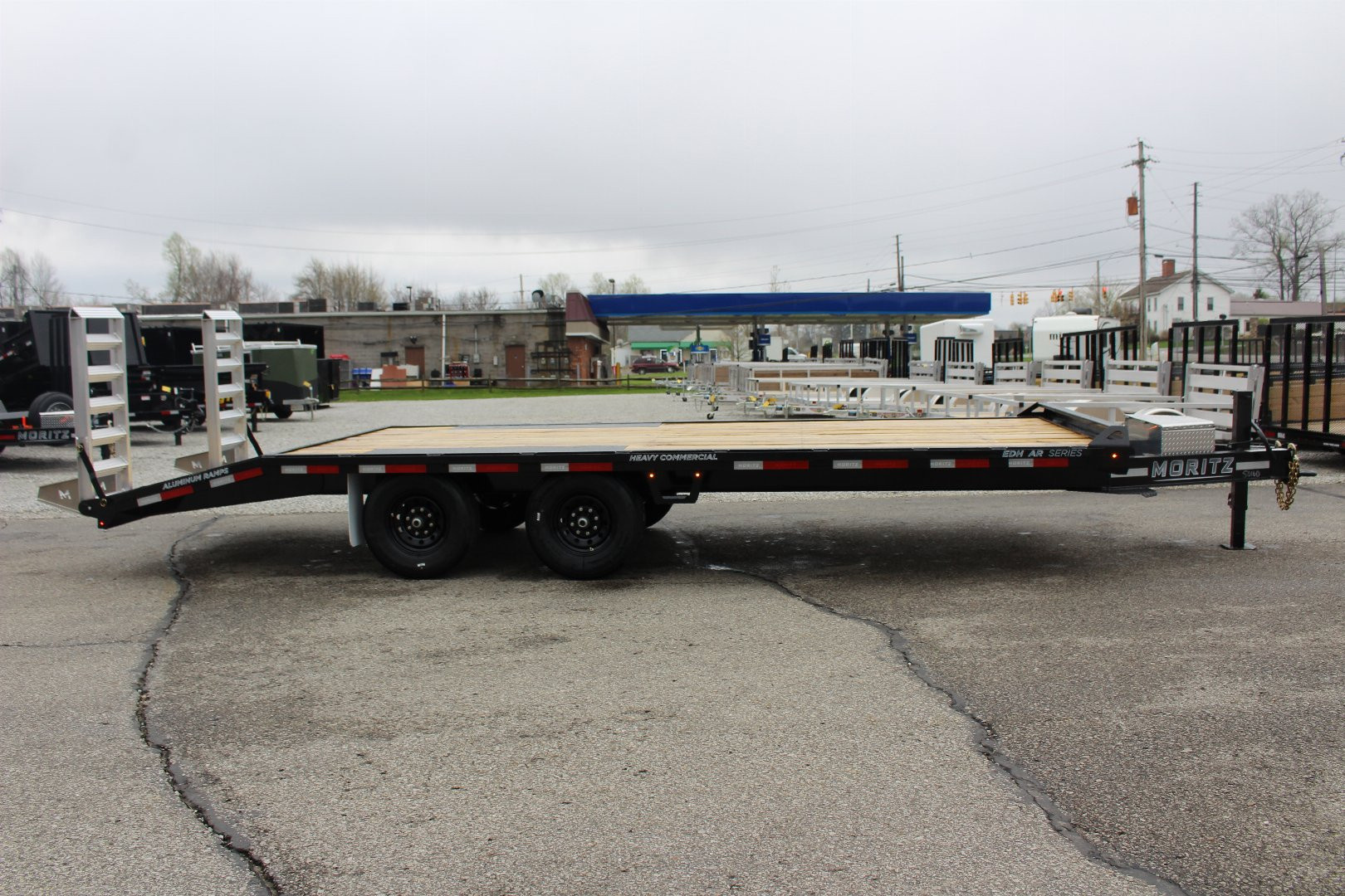 New 2026 Moritz 8' 6" x 18' + 4' Deckover Flatbed w/ Beavertail - Aluminum Ramps - 14,000# GVW