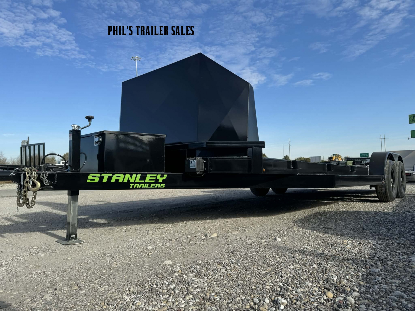 New Stanley Trailers 83X24 OPEN CAR HAULER Car Hauler EQUIPMENT TRAILER SPLIT TAIL UPGRADED 6K AXLES & ROCK SHIELD