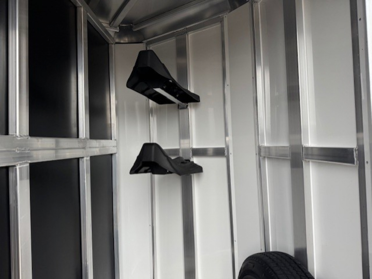 New 2026 BAR-M TRAILERS SS-20-W Horse Trailer