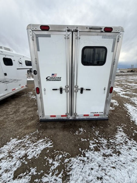 Used 2023 Cimarron Trailers 2H GN Horse Trailer