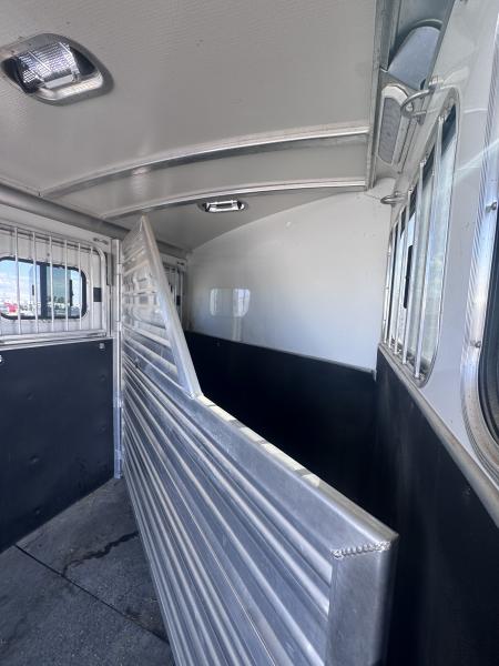 Used 2023 Cimarron Trailers 2H GN Horse Trailer