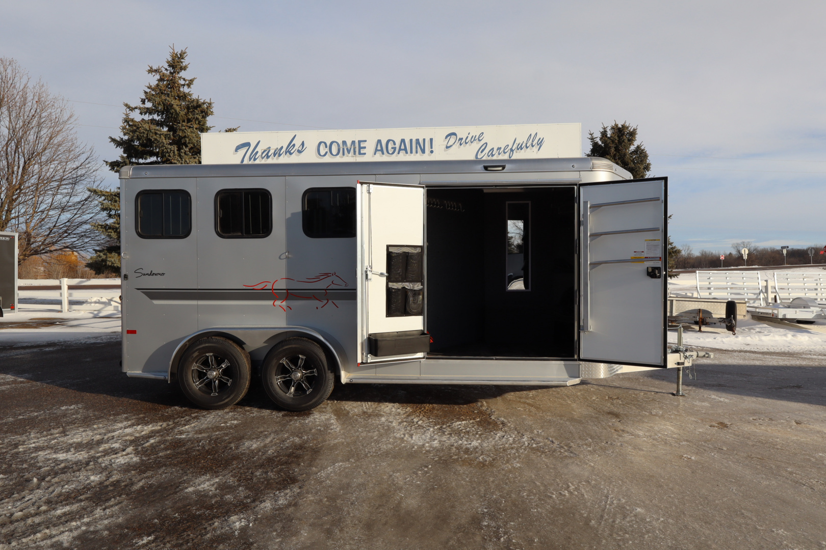 New 2026 Sundowner 3 Horse Super Tack BP Trailer