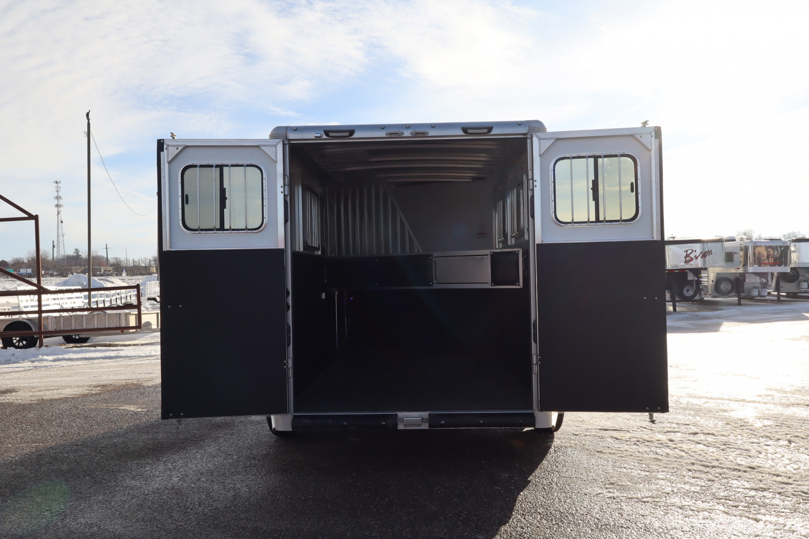 New 2026 Sundowner 3 Horse Super Tack BP Trailer