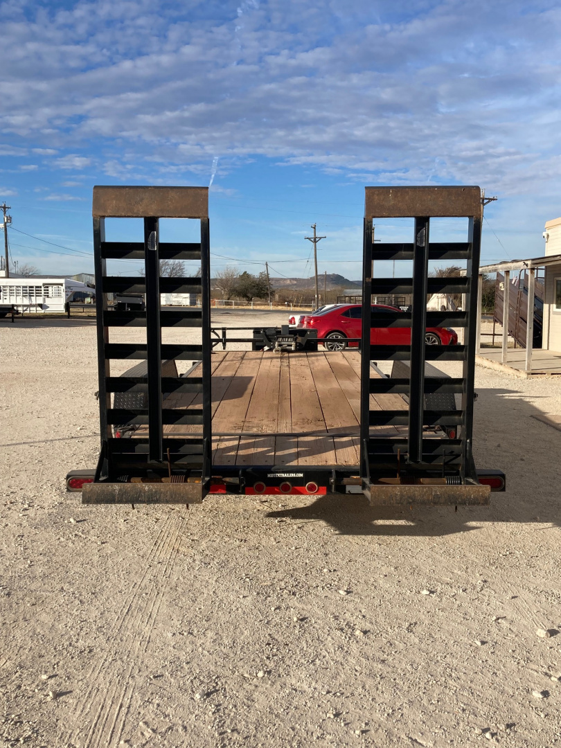 Used 2021 Load Trail XH83x20 Equipment Trailer
