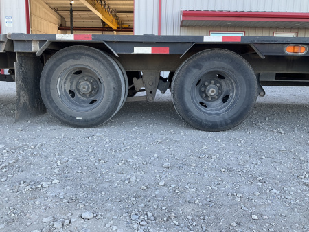 Used 2022 Load Trail 102"x32' Hydraulic Dovetail Flatbed