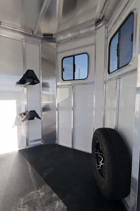 New 2026 Sundowner 2 Hrs Charter BP Horse Trailer