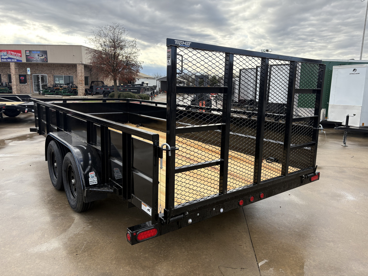 New 2026 Top Hat Trailers RA 16X83 Landscape Trailer