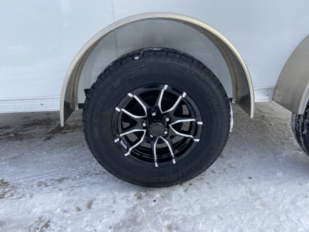 New United 12' UJ V-Nose Enclosed Cargo Trailer