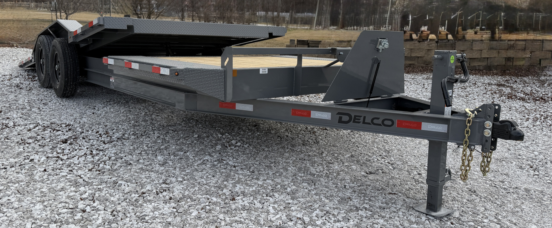 New DELCO 102"X 22' TILT TRAILER DRIVER OVER FENDERS W/ 14PLY Tilt Trailer
