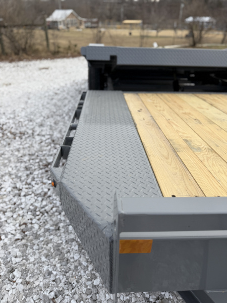 New DELCO 102"X 22' TILT TRAILER DRIVER OVER FENDERS W/ 14PLY Tilt Trailer