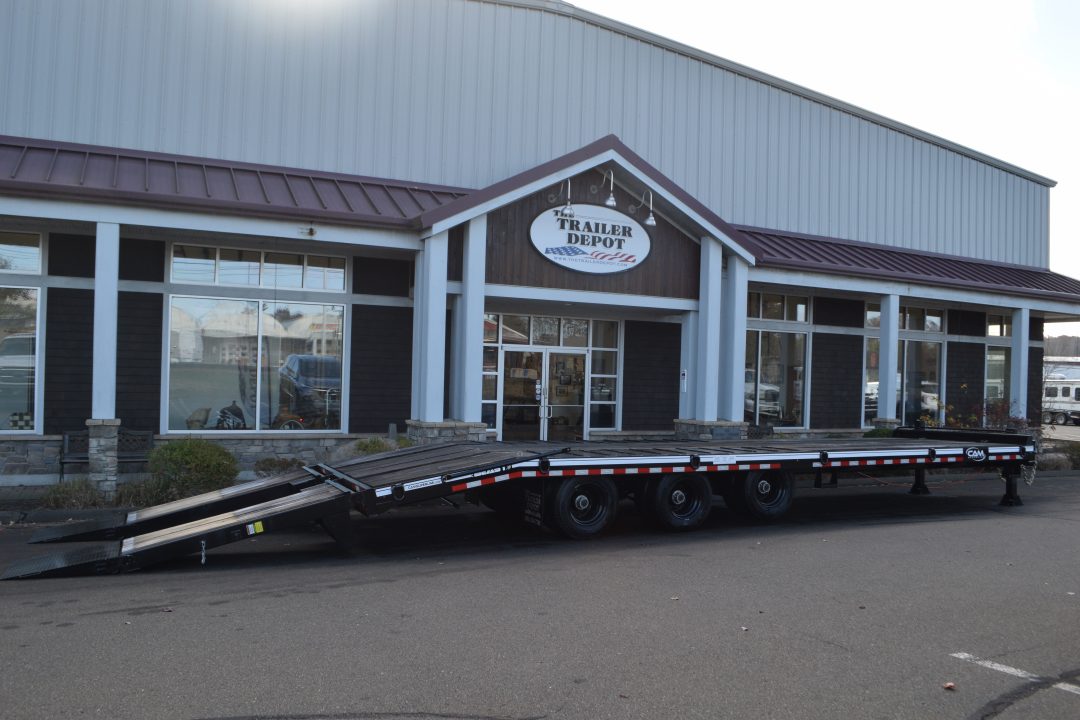New CAM Superline 8'6" x 32' Heavy Duty Beast Deckover 65K