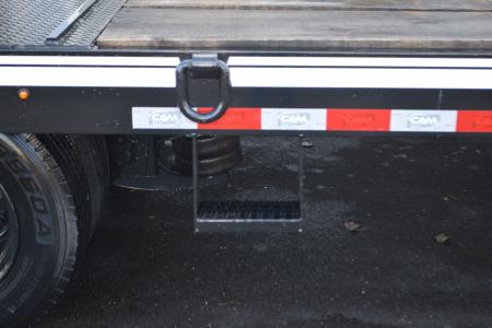 New CAM Superline 8'6" x 32' Heavy Duty Beast Deckover 65K