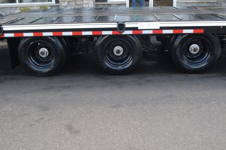 New CAM Superline 8'6" x 32' Heavy Duty Beast Deckover 65K