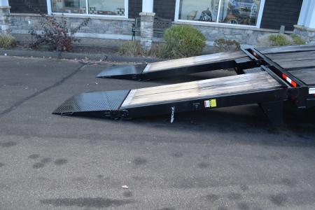 New CAM Superline 8'6" x 32' Heavy Duty Beast Deckover 65K