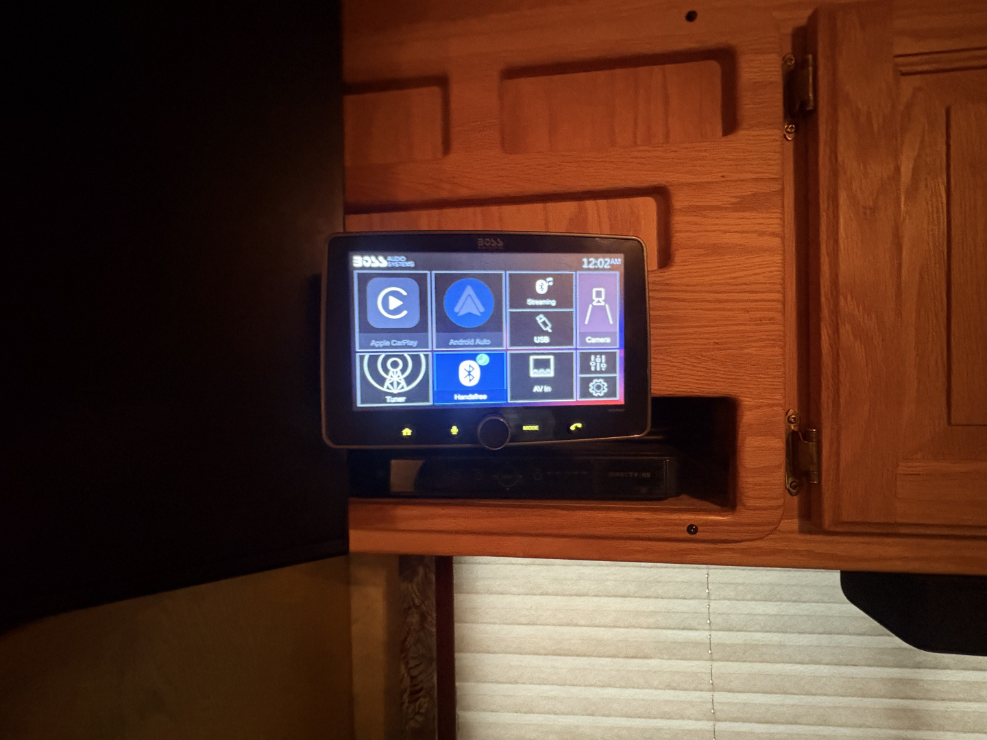 New 2001 Renegade 16' Toterhome