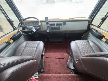 New 2001 Renegade 16' Toterhome