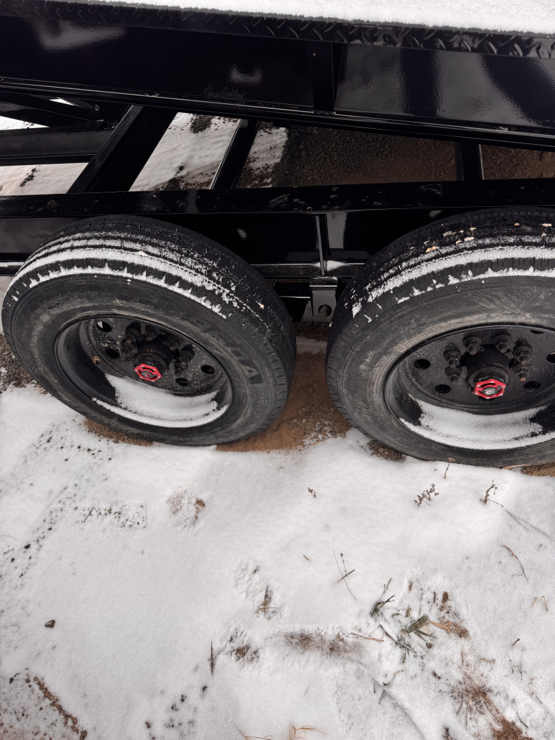 New 2026 MAXX-D DJX8316 Dump Trailer