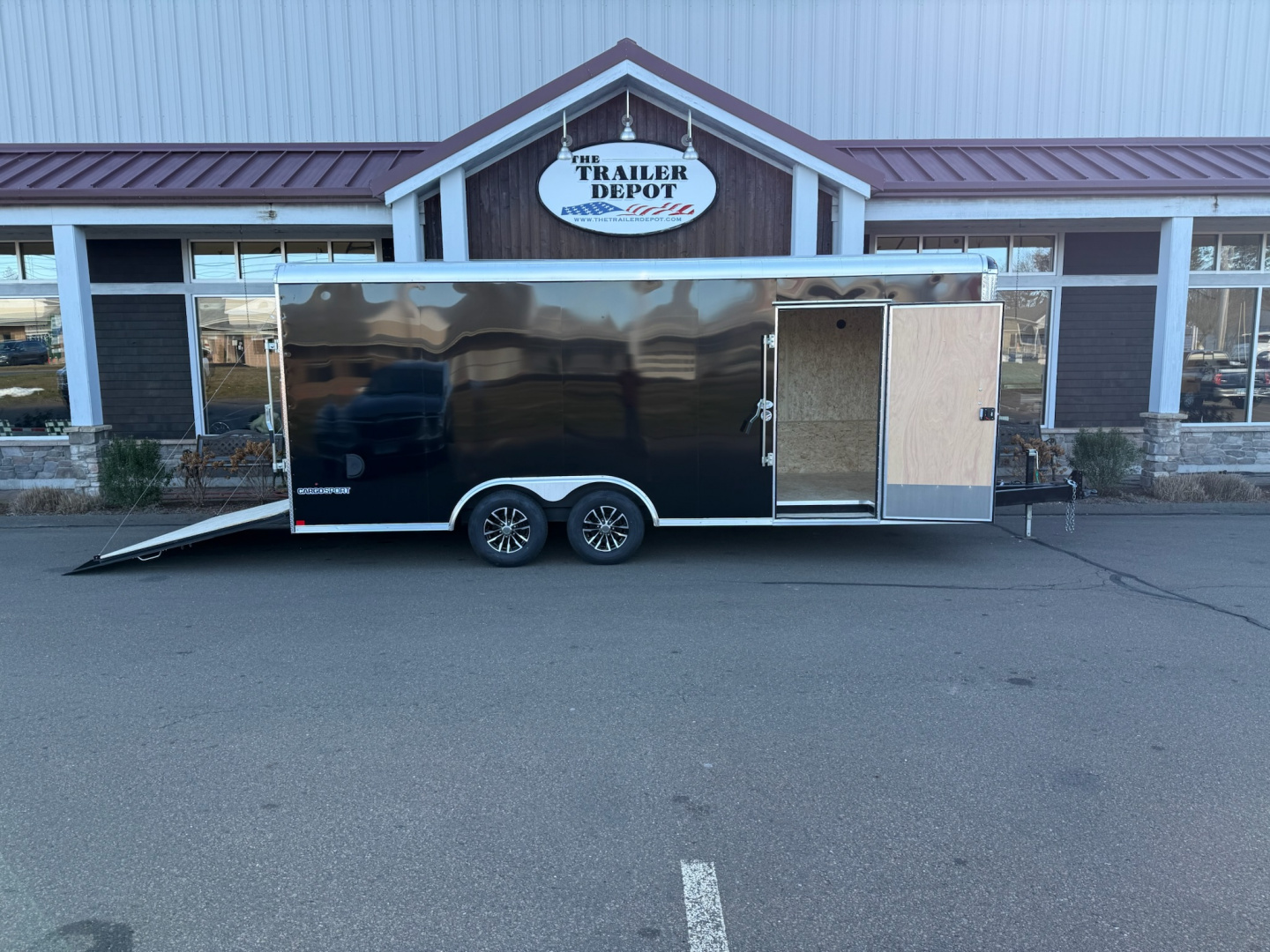 New Pace American 8'6" x 20' Enclosed Landscape Trailer 9.9K