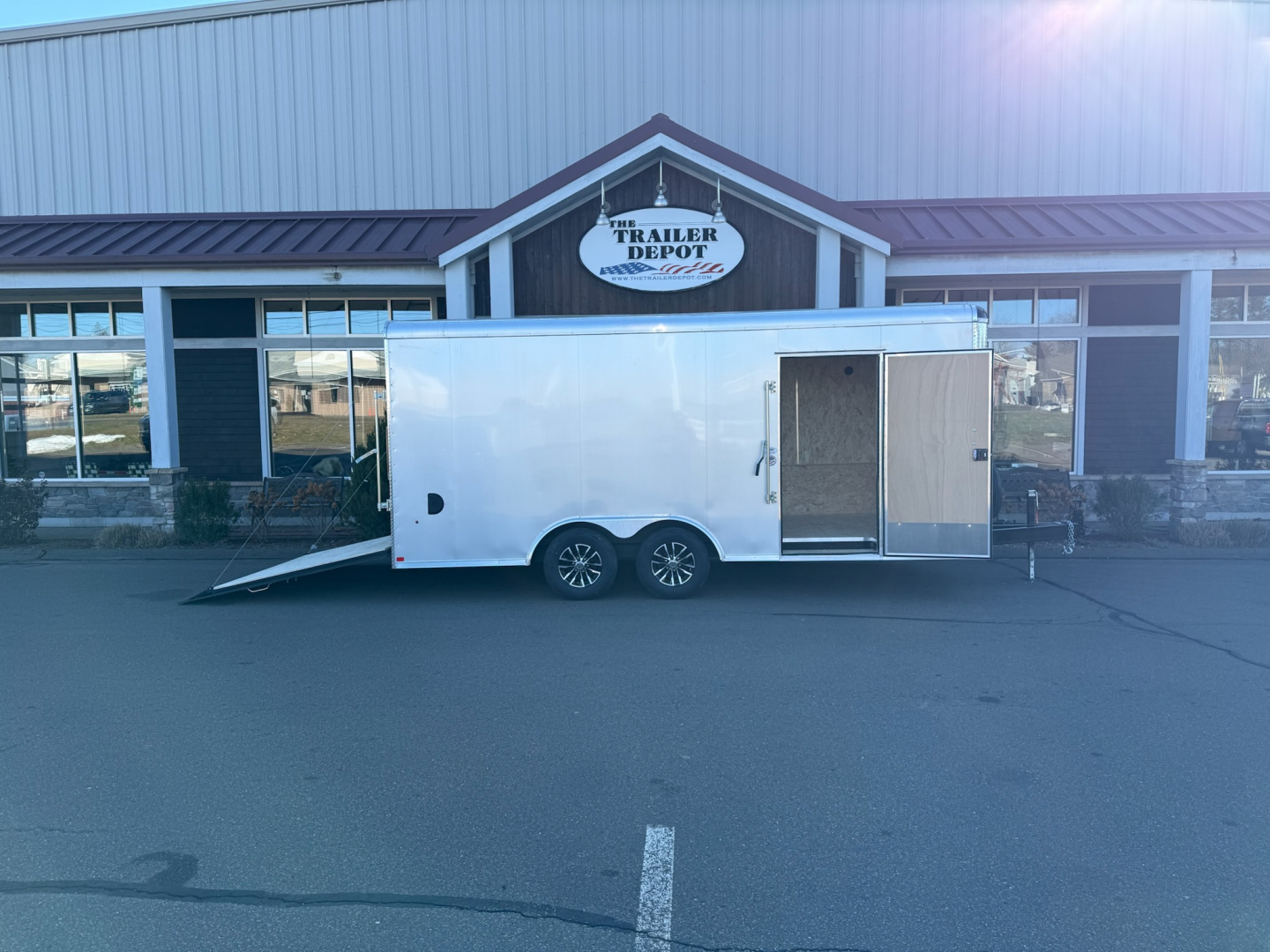 New Pace American 8'6" x 18' Enclosed Landscape Trailer 9.9K