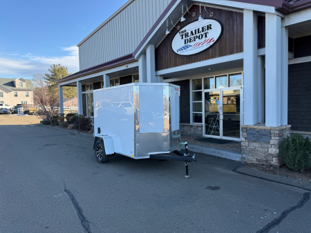 New PACE AMERICAN 5′ X 8′ + V-NOSE ENCLOSED CARGO TRAILER WITH CARGO DOOR 2.9K