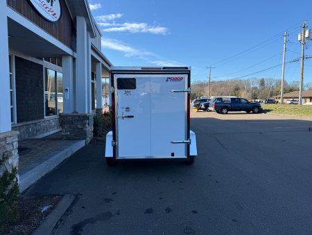 New PACE AMERICAN 5′ X 8′ + V-NOSE ENCLOSED CARGO TRAILER WITH CARGO DOOR 2.9K