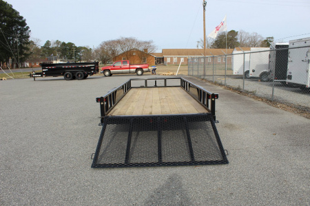 New 2026 Texas Bragg Trailers 18P w/ Gate Utility Trailer