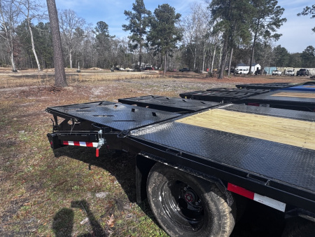 New 2026 Norstar FLG 102 X 25' 2-10K Deckover Trailer
