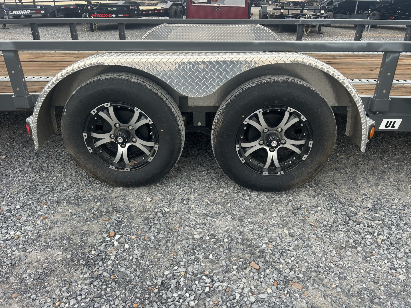 Used 2024 PJ Trailers 83"x22' 7k Utility Trailer