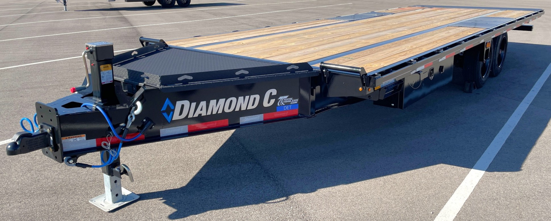 New Diamond C 24' DET-208 Power Tilt Deck Over Equipment Trailer 18,000LB, 8K Axles, 17.5" Tires