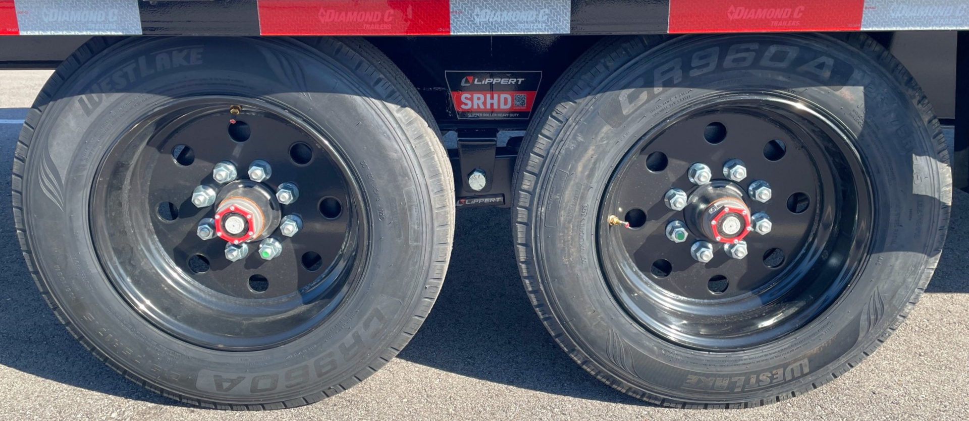 New Diamond C 24' DET-208 Power Tilt Deck Over Equipment Trailer 18,000LB, 8K Axles, 17.5" Tires