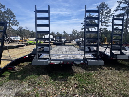 New 2025 Iron Bull 83"X22' (19+3), 14K Equipment Trailer