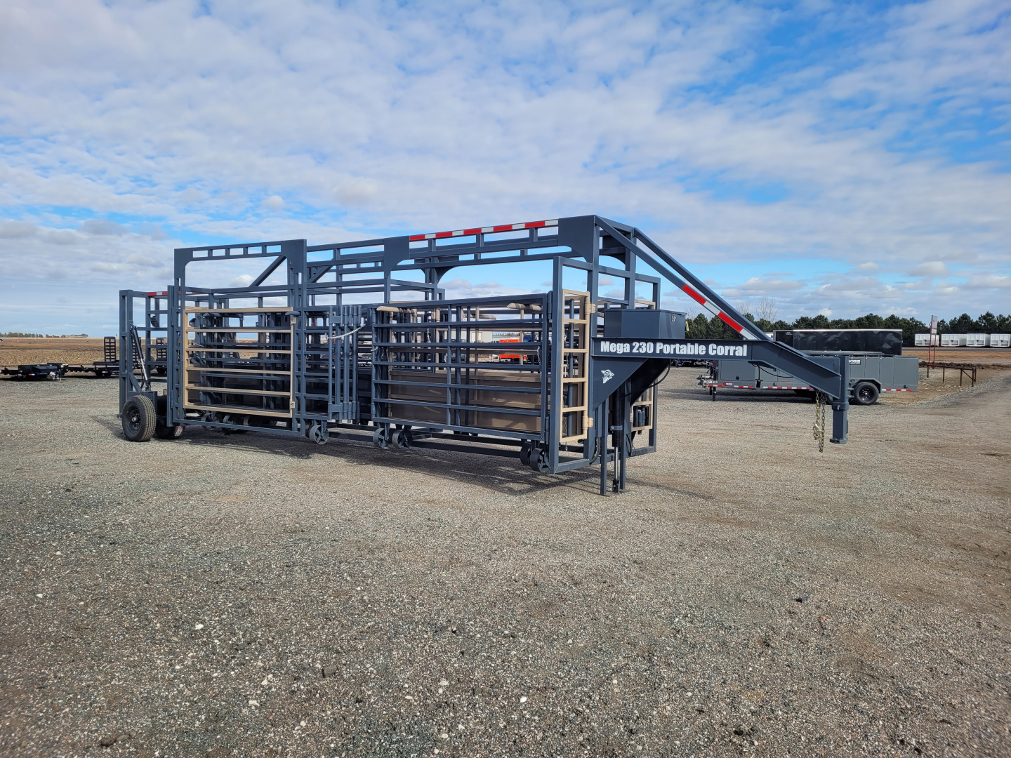 New 2026 DY-Klass Mega 230 Gooseneck Portable Corral