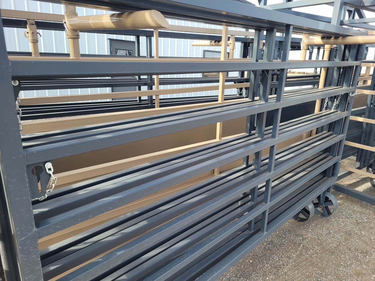 New 2026 DY-Klass Mega 230 Gooseneck Portable Corral