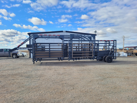 New 2026 DY-Klass Mega 230 Gooseneck Portable Corral