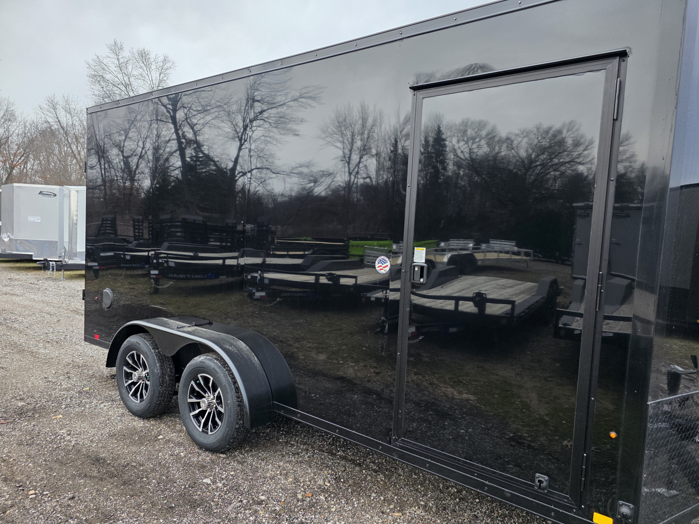New 2026 Look Trailers 7x16 7' INSIDE 080 SCREWLESS BLACKOUT DRINGS ALUM WHEELS SXS UTV GOLFCART Cargo / Enclosed Trailer