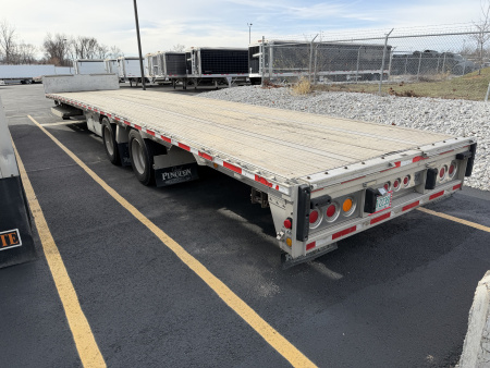 Used 2017 Reitnouer 53' Drop Deck Trailer w/ Ramp Kit