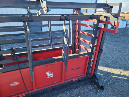 New 2026 DY-Klass Manual Squeeze Chute with Scale