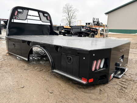 New 2026 PJ TRAILERS GS 94” X 136" SKIRTED TRUCK BED