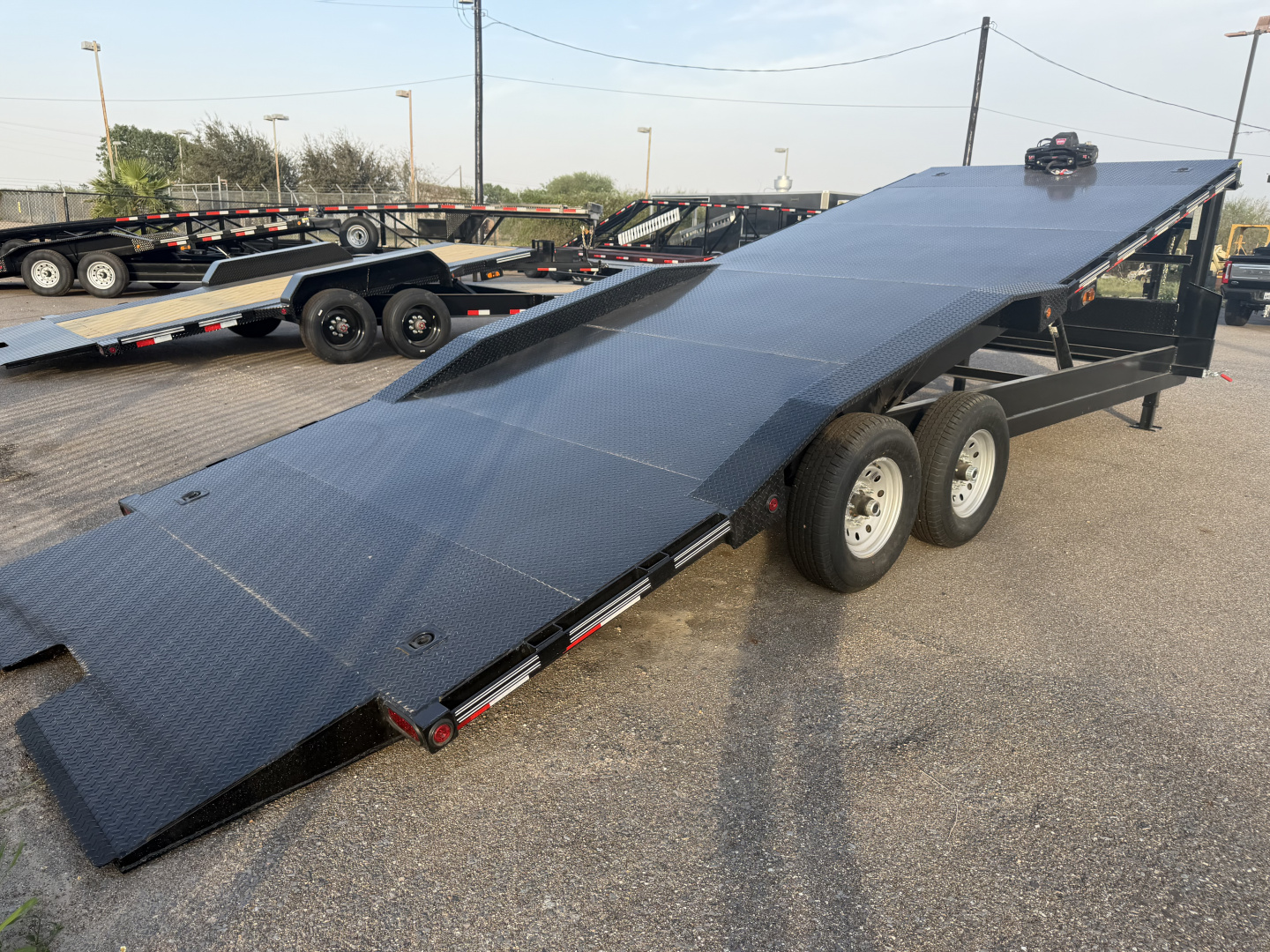 New 2026 East Texas Trailers 102x24ft Gooseneck Tilt Car Hauler