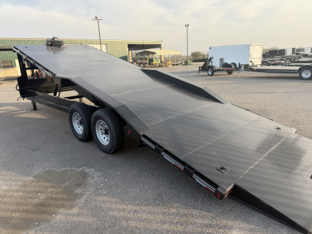 New 2026 East Texas Trailers 102x24ft Gooseneck Tilt Car Hauler