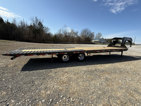 New 2026 Diamond C FMAX 212 Flatbed 32’ Trailer, HYD DOVETAIL, HYD JACKS, 17.5 WHEELS, ALUMINUM OUTER WHEELS