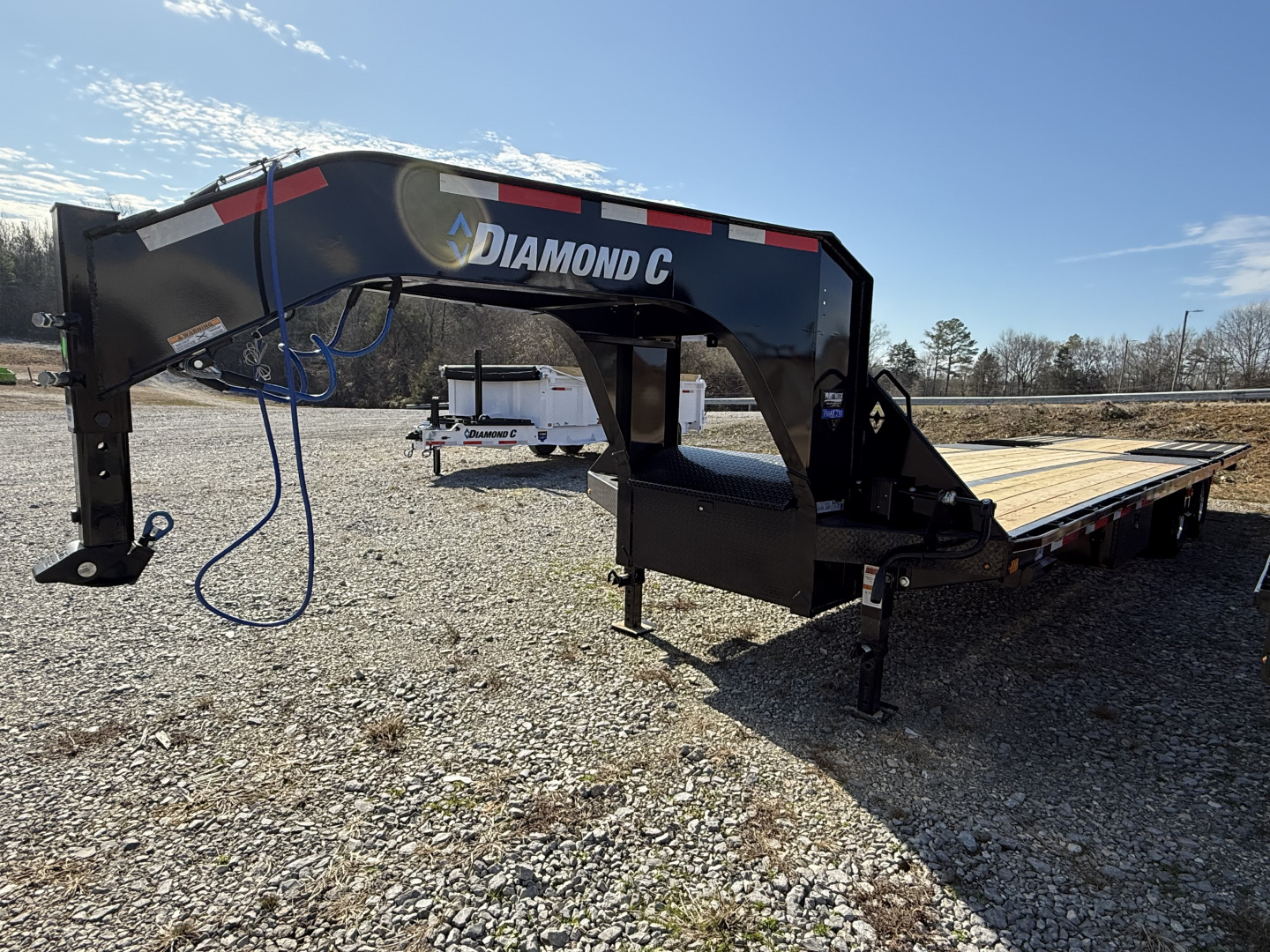 New 2026 Diamond C FMAX 210 Flatbed 32’ TRAILER, HYD DOVETAIL, ALUMINUM OUTER WHEELS, 14PLY TIRES