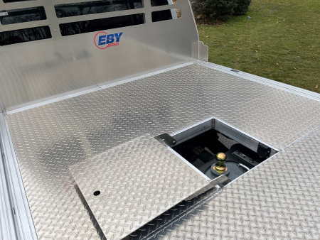 New EBY Trailers Free Country Skirted Flatbed Truck Bed