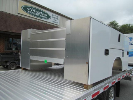New EBY Renegade Service Body 9 X 96